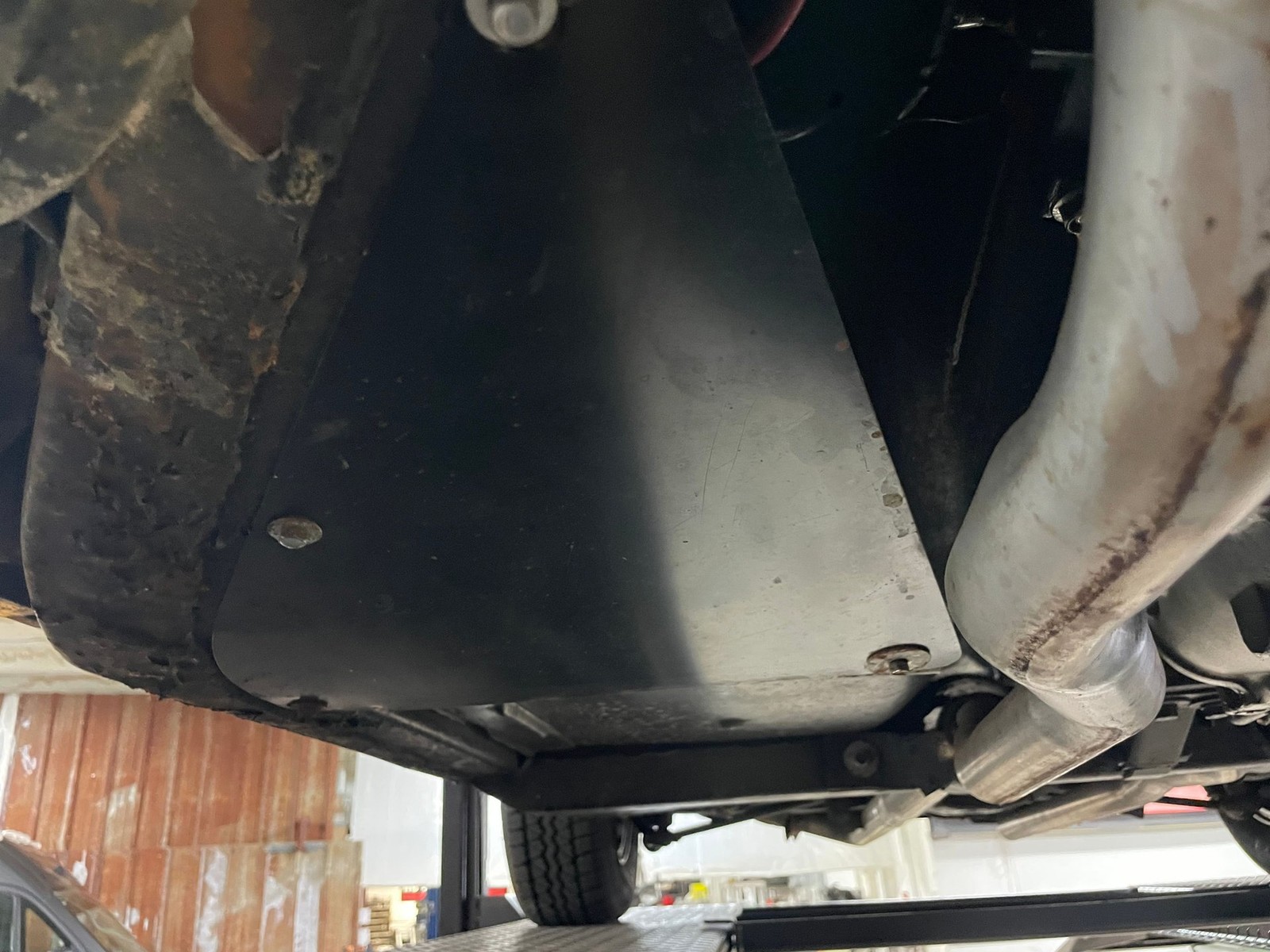 Chevrolet-Corvette-1964-13