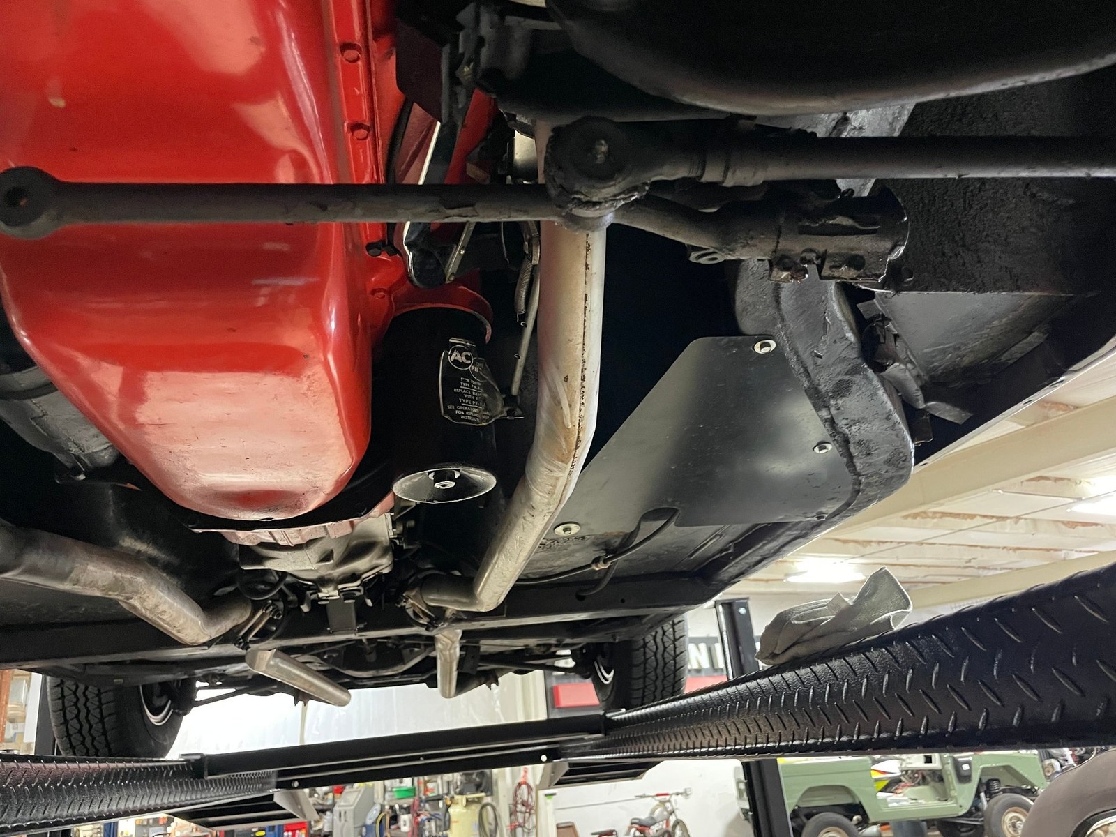 Chevrolet-Corvette-1964-19