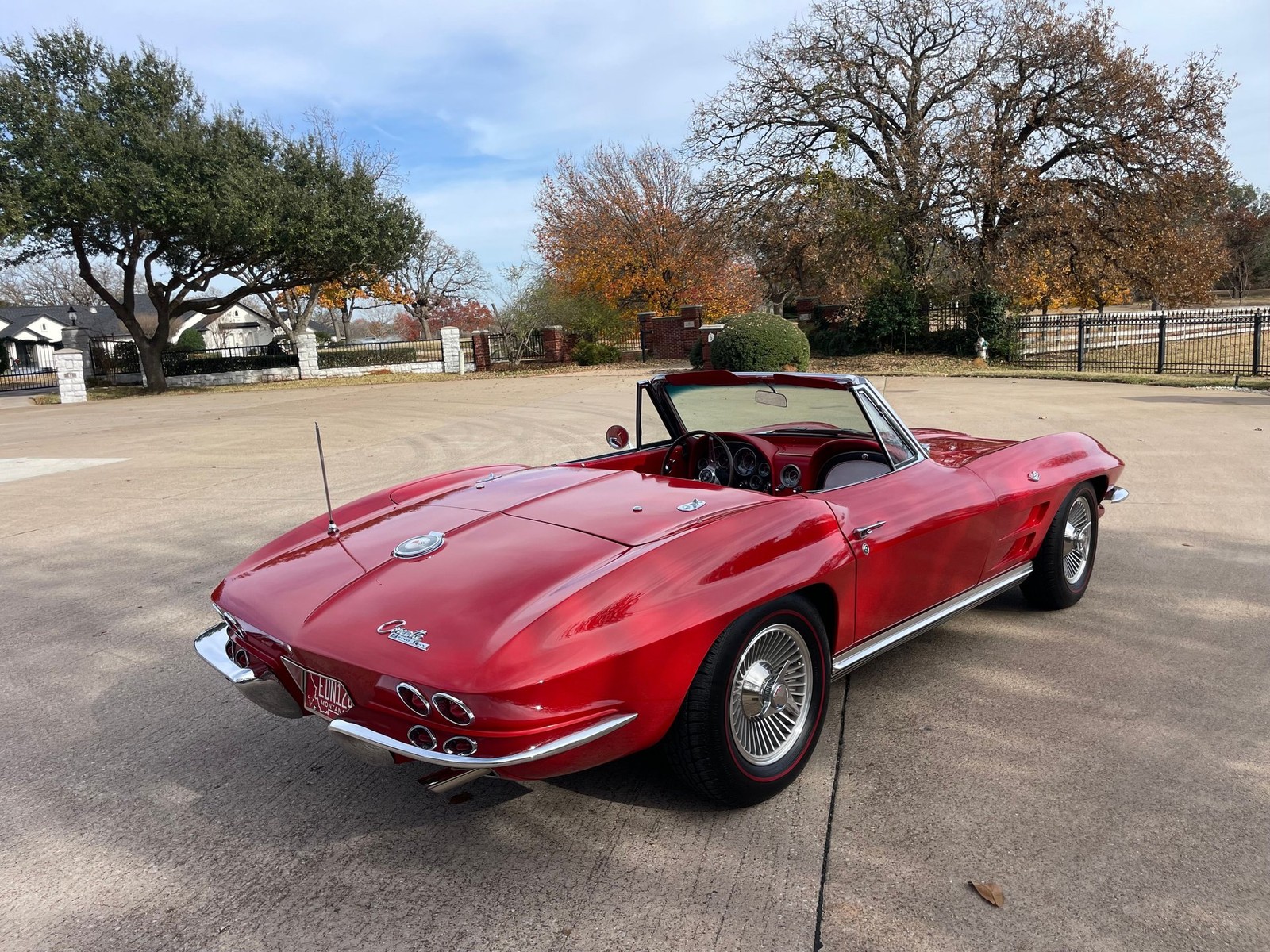 Chevrolet-Corvette-1964-2