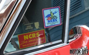 Chevrolet-Corvette-1964-22