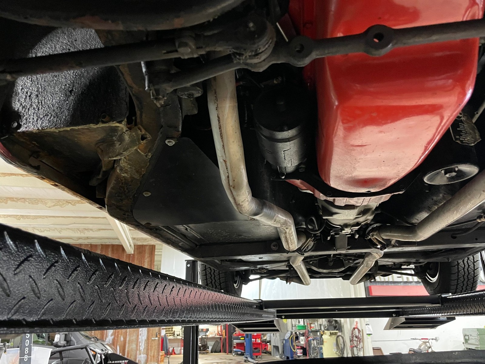 Chevrolet-Corvette-1964-22