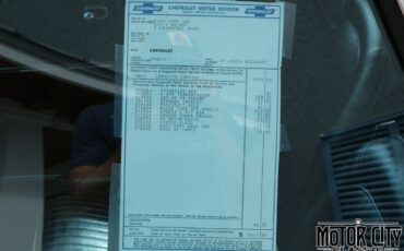 Chevrolet-Corvette-1964-23