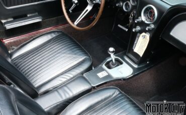 Chevrolet-Corvette-1964-26