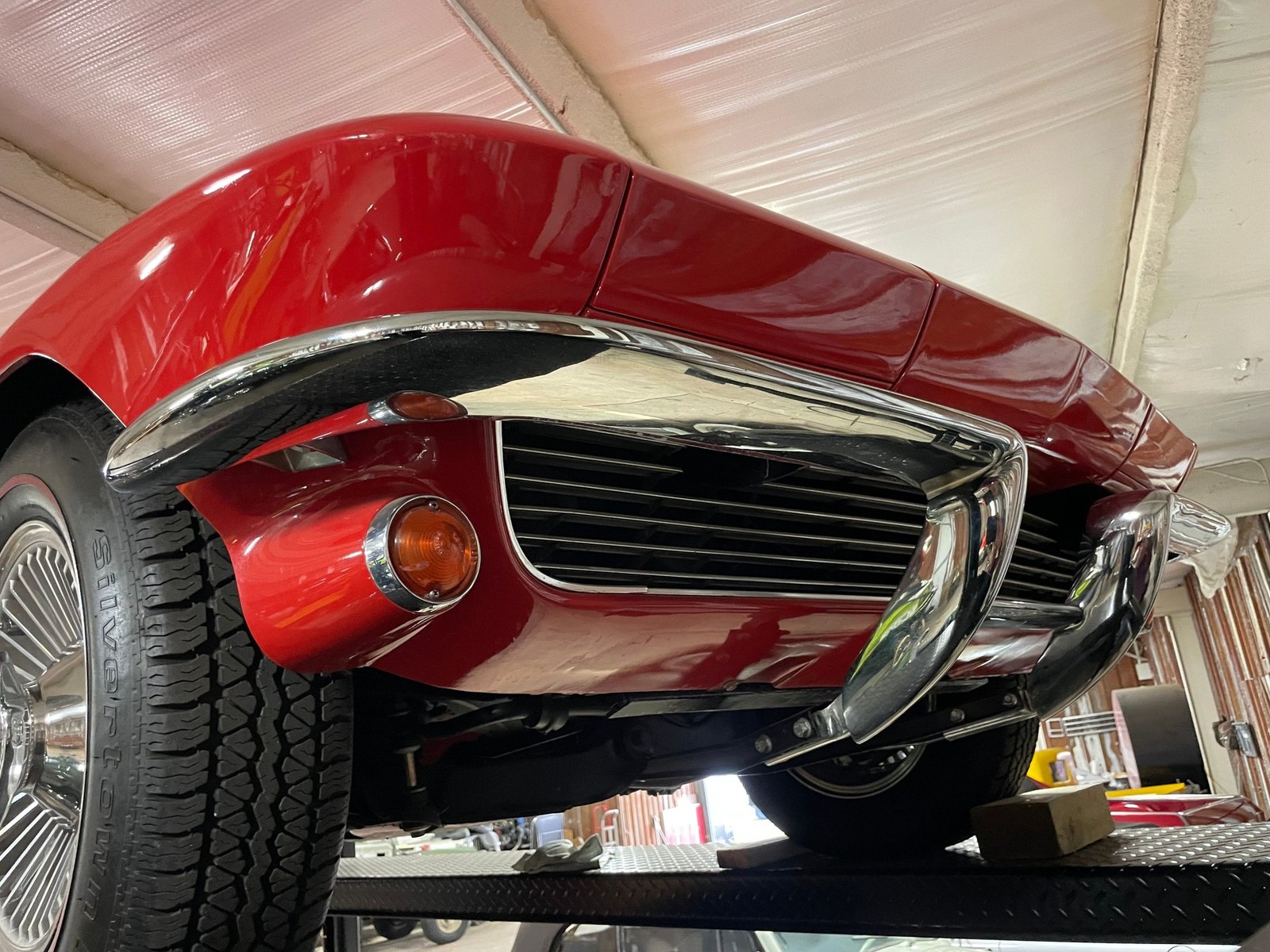 Chevrolet-Corvette-1964-4