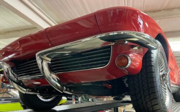 Chevrolet-Corvette-1964-5