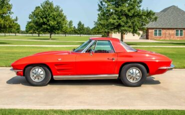Chevrolet-Corvette-1964-Convertible-1
