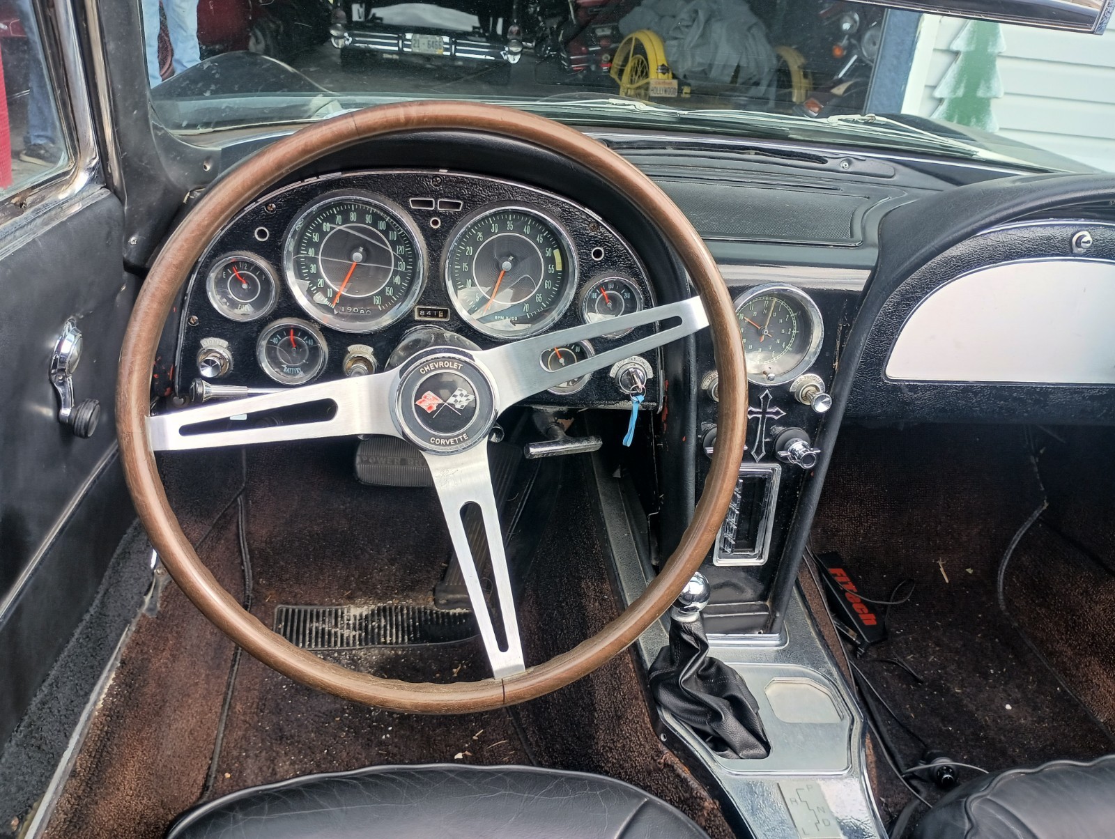 Chevrolet-Corvette-1964-Convertible-14