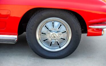 Chevrolet-Corvette-1964-Convertible-15