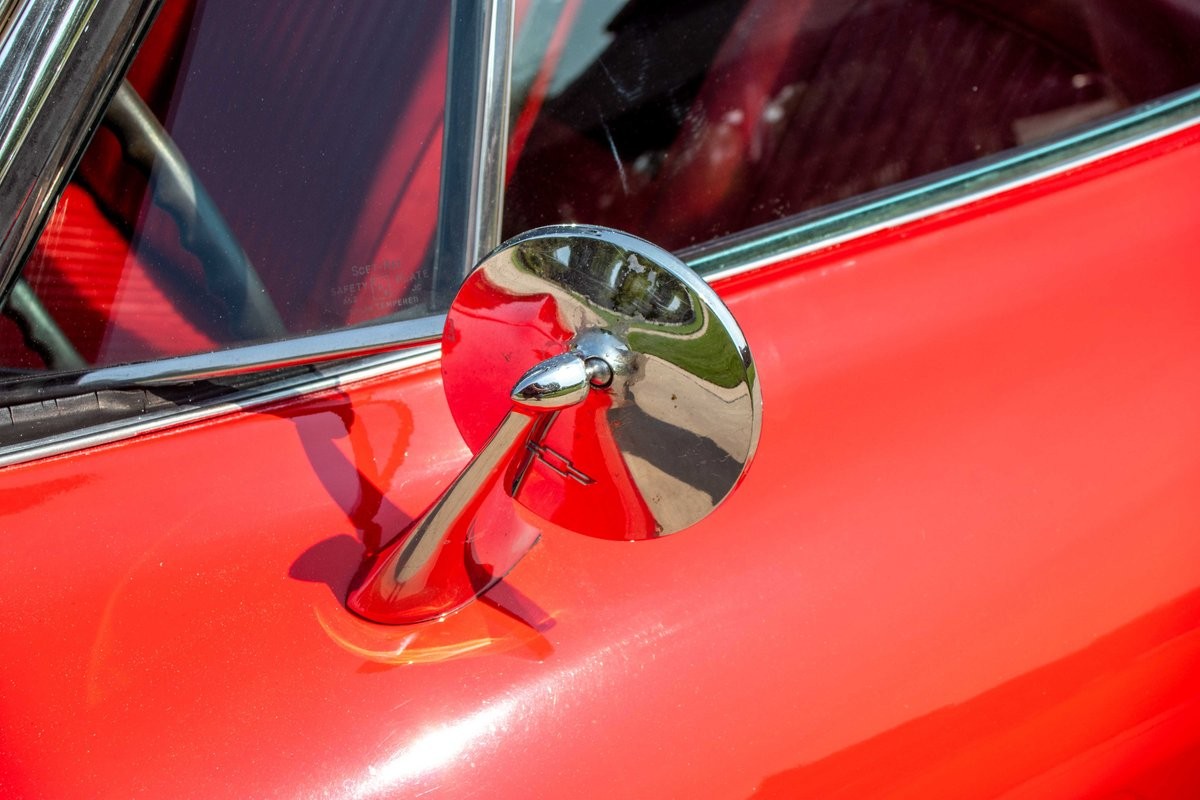 Chevrolet-Corvette-1964-Convertible-3