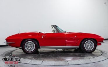 Chevrolet-Corvette-1964-Convertible-33