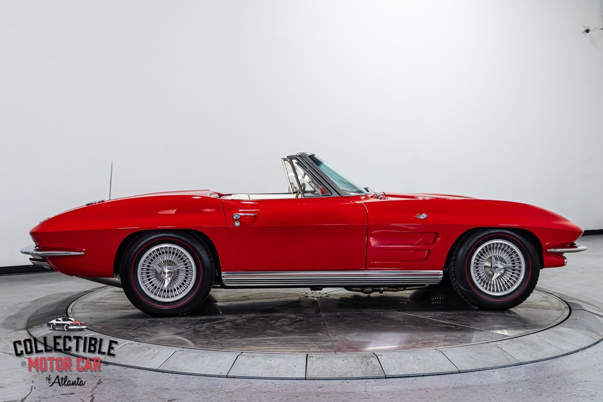 Chevrolet-Corvette-1964-Convertible-33
