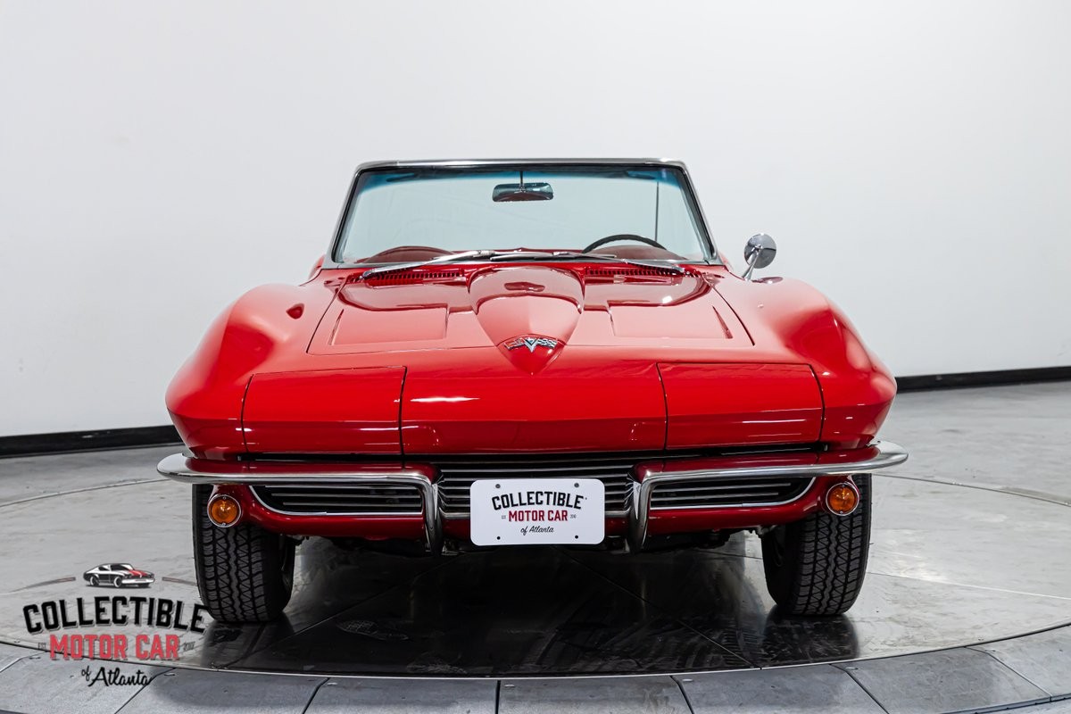 Chevrolet-Corvette-1964-Convertible-38