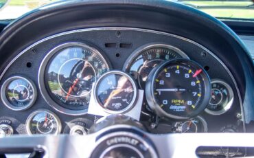 Chevrolet-Corvette-1964-Coupe-23