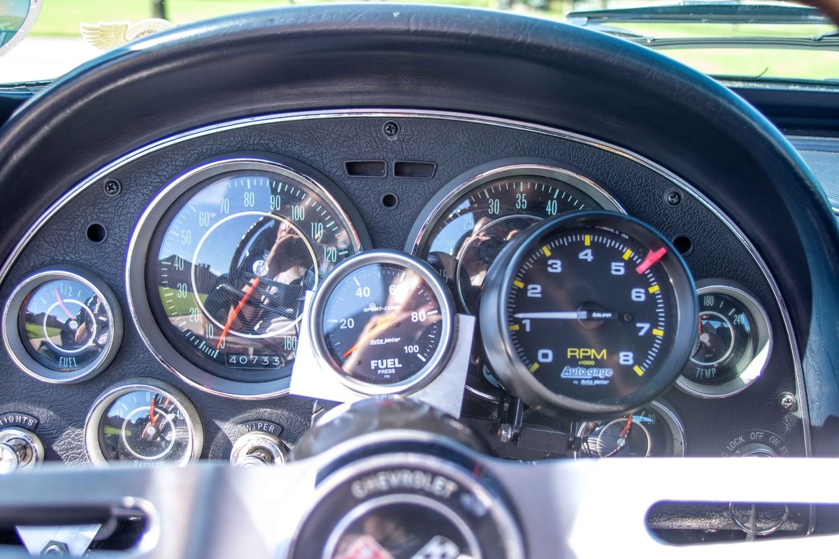 Chevrolet-Corvette-1964-Coupe-23