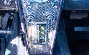 Chevrolet-Corvette-1964-Coupe-25