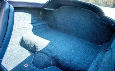 Chevrolet-Corvette-1964-Coupe-27