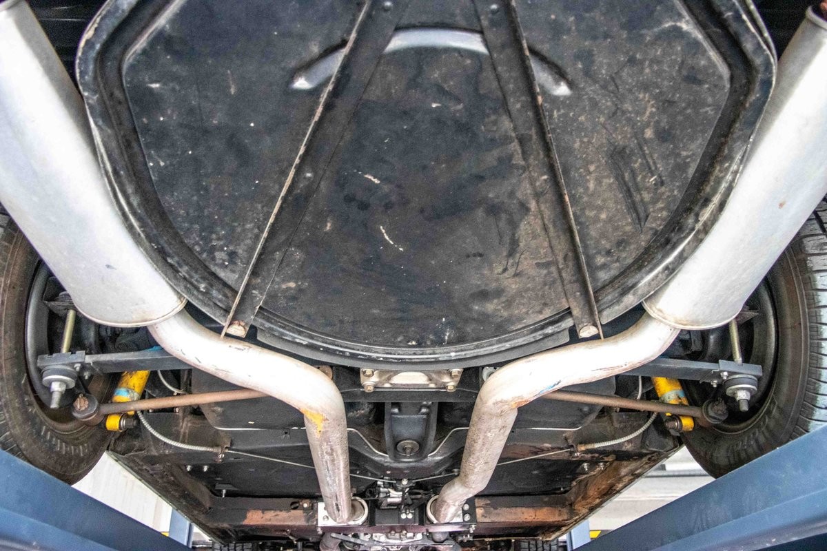 Chevrolet-Corvette-1964-Coupe-36