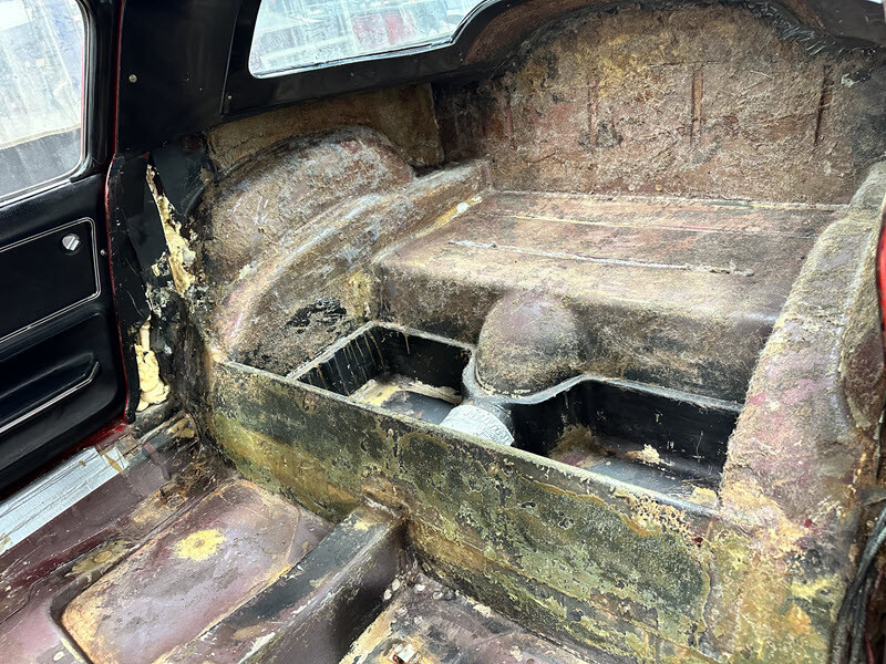 Chevrolet-Corvette-1965-11