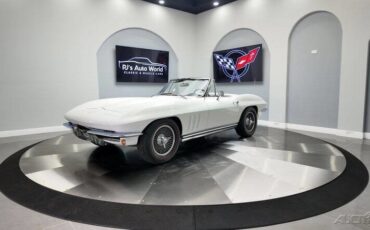 Chevrolet-Corvette-1965-13