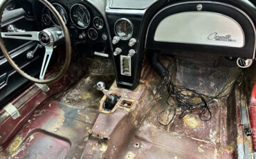 Chevrolet-Corvette-1965-17