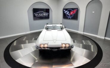 Chevrolet-Corvette-1965-17