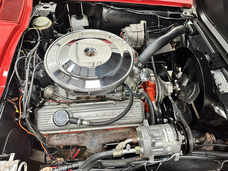 Chevrolet-Corvette-1965-21