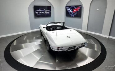 Chevrolet-Corvette-1965-23