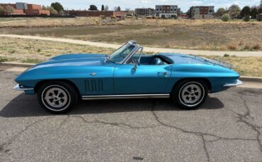 Chevrolet-Corvette-1965-28