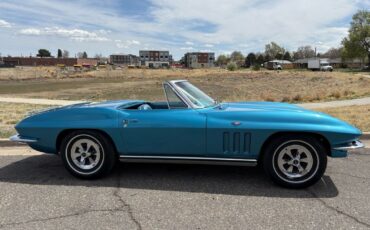 Chevrolet-Corvette-1965-35