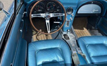 Chevrolet-Corvette-1965-8