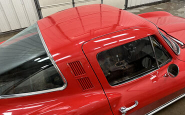 Chevrolet-Corvette-1965-8