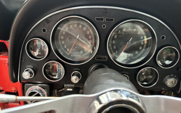 Chevrolet-Corvette-1965-9