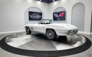 Chevrolet-Corvette-1965-9