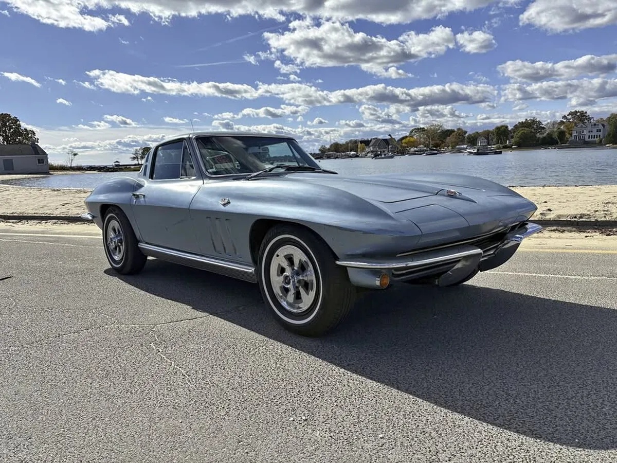 Chevrolet-Corvette-1965-Blue-Blue-15