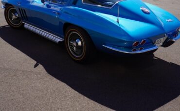 Chevrolet-Corvette-1965-Classic-Car-12