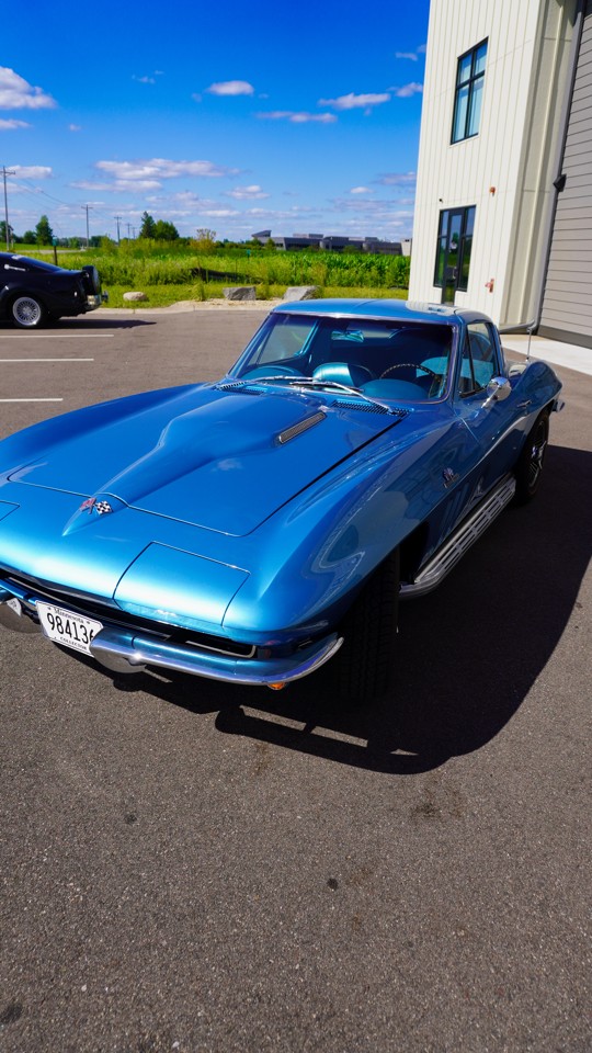 Chevrolet-Corvette-1965-Classic-Car-15