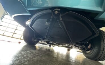 Chevrolet-Corvette-1965-Classic-Car-23