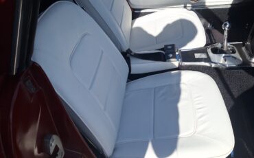 Chevrolet-Corvette-1965-Convertible-10