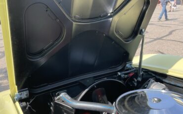 Chevrolet-Corvette-1965-Convertible-11