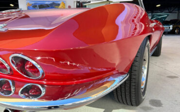 Chevrolet-Corvette-1965-Convertible-15