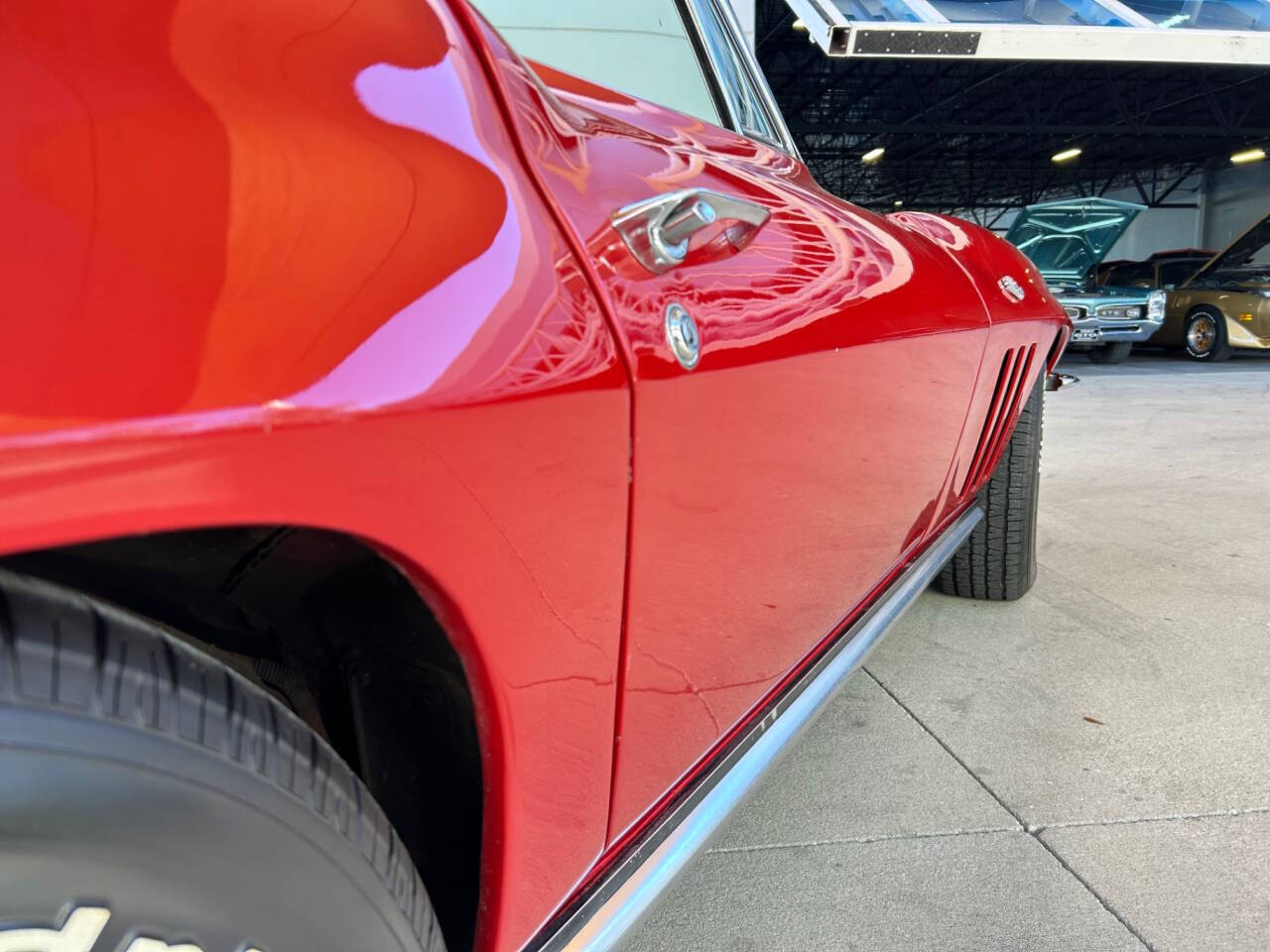 Chevrolet-Corvette-1965-Convertible-16