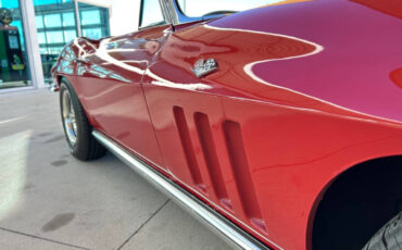 Chevrolet-Corvette-1965-Convertible-17