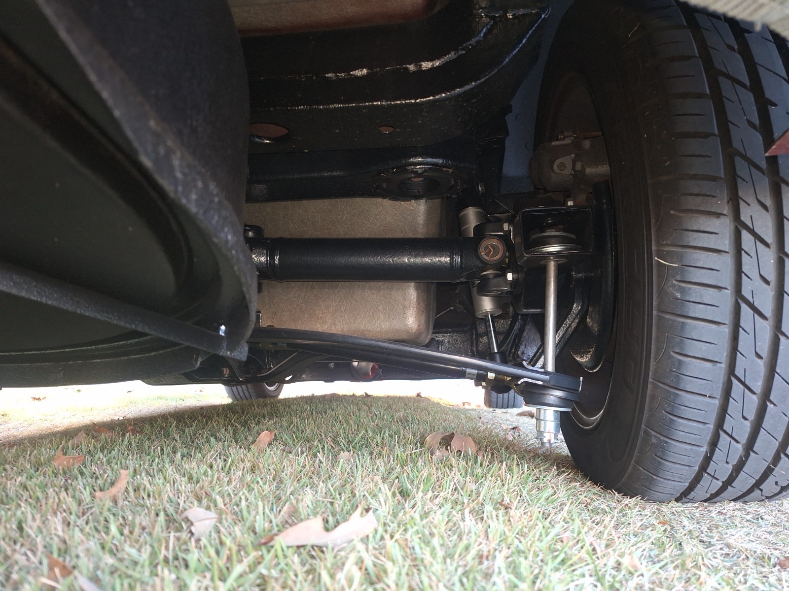 Chevrolet-Corvette-1965-Convertible-18