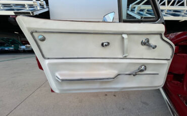 Chevrolet-Corvette-1965-Convertible-21