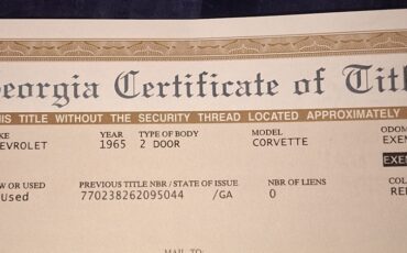 Chevrolet-Corvette-1965-Convertible-23