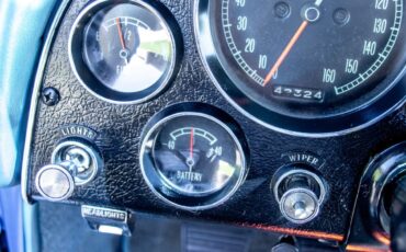 Chevrolet-Corvette-1965-Convertible-25