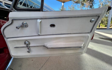 Chevrolet-Corvette-1965-Convertible-25