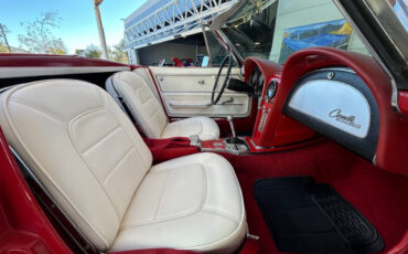 Chevrolet-Corvette-1965-Convertible-27