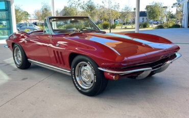Chevrolet-Corvette-1965-Convertible-3