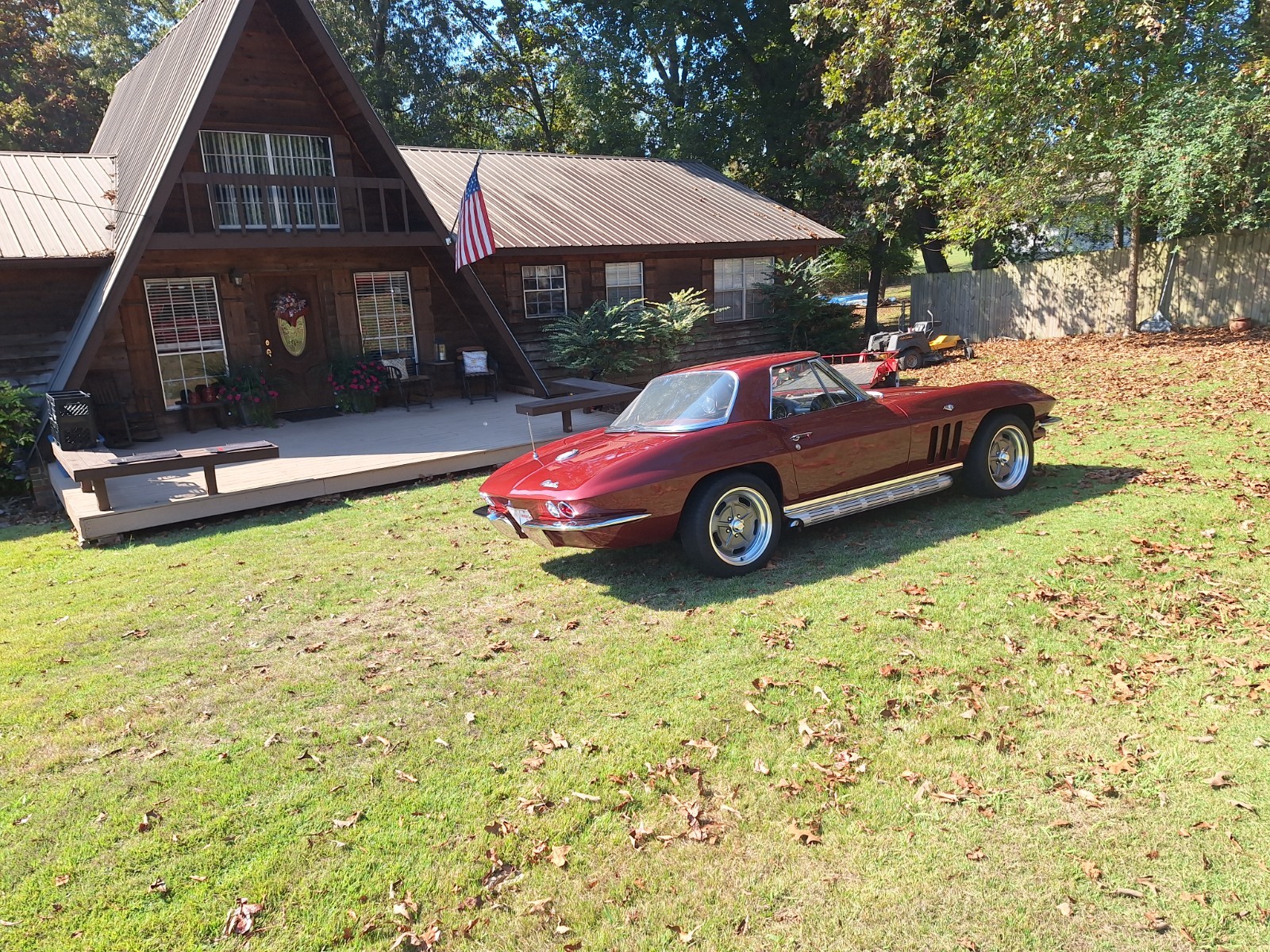 Chevrolet-Corvette-1965-Convertible-3